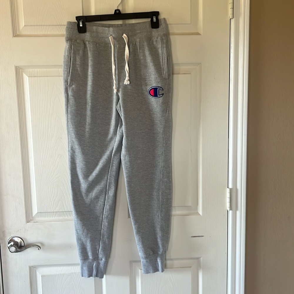 Champion men’s small heather gray sweatpants
